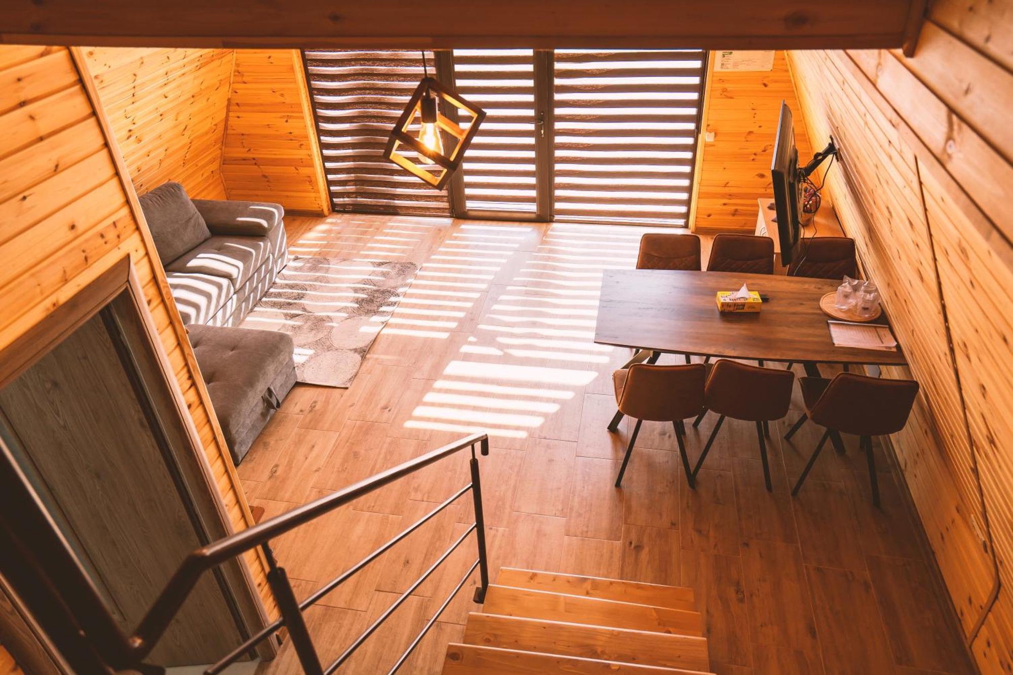 La Casute Hotel Capatineni-Paminteni Ngoại thất bức ảnh